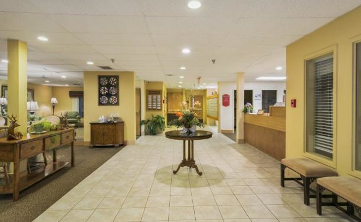 laurel-glen-at-bremerton-senior-living-98310-1415158_1