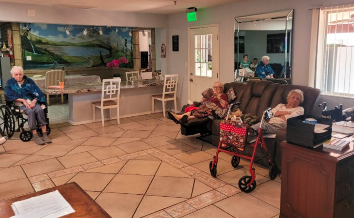 cesca-adult-care-home-85304-1416643_3