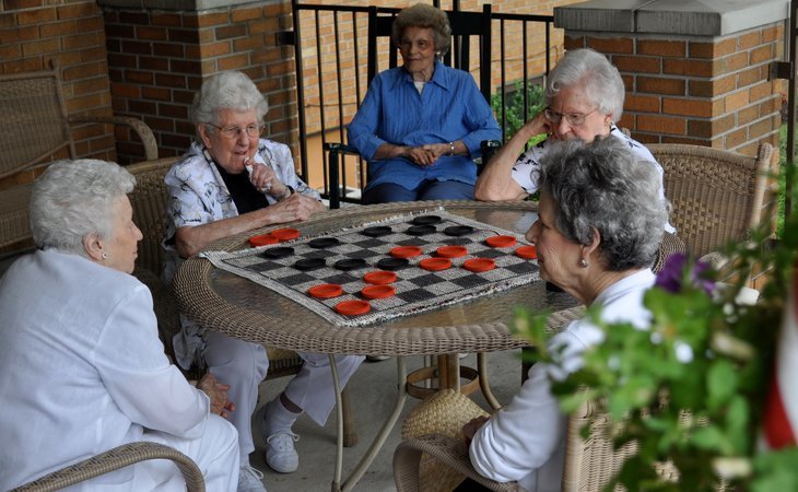 sacred-heart-villa-senior-living-19605-1416677_2