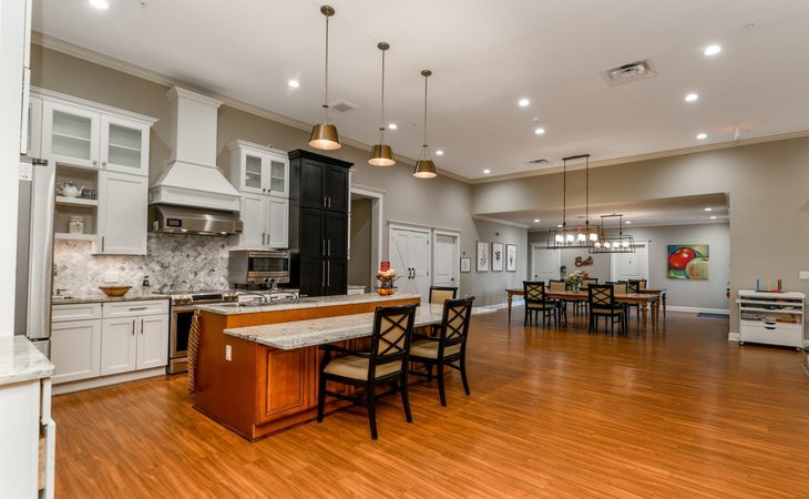 cedar-living-at-mayfield-heights-44124-1418027_4