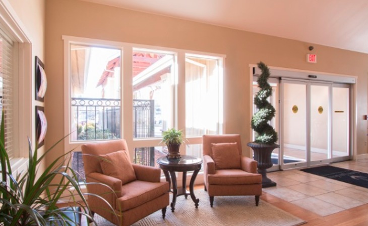 table-rock-memory-care-community-97501-1429218_3
