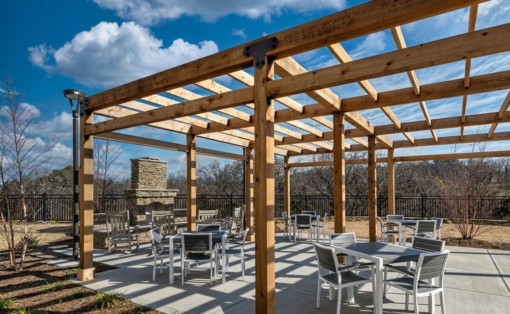 cloverland-park-senior-living-37027-1429303_3