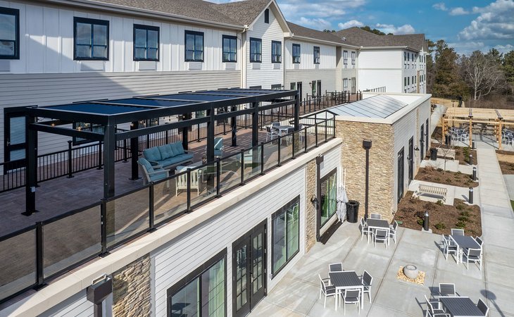 cloverland-park-senior-living-37027-1429304_2