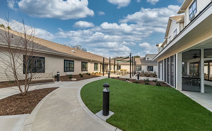 cloverland-park-senior-living-37027-1429304_4