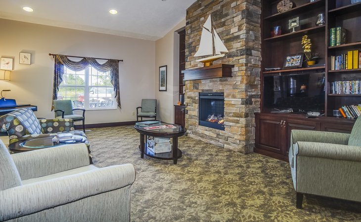 white-lake-assisted-living-memory-care-49461-1429698_11