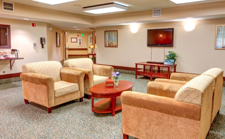 silver-creek-senior-living-97071-1429835_2