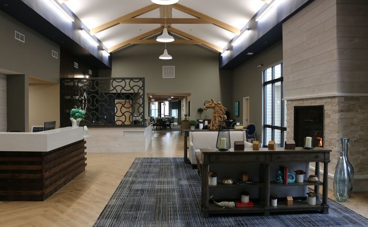 charter-senior-living-of-oak-openings-43560-1430337_1