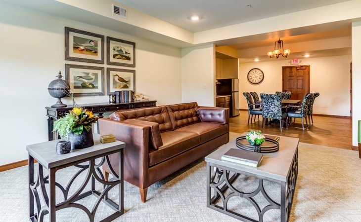 seven-hills-senior-living-55104-1430639_3