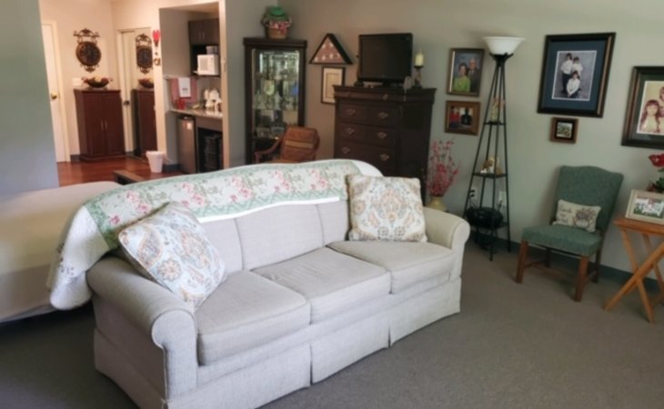the-gables-at-charlton-place-assisted-living-36022-1430794_10