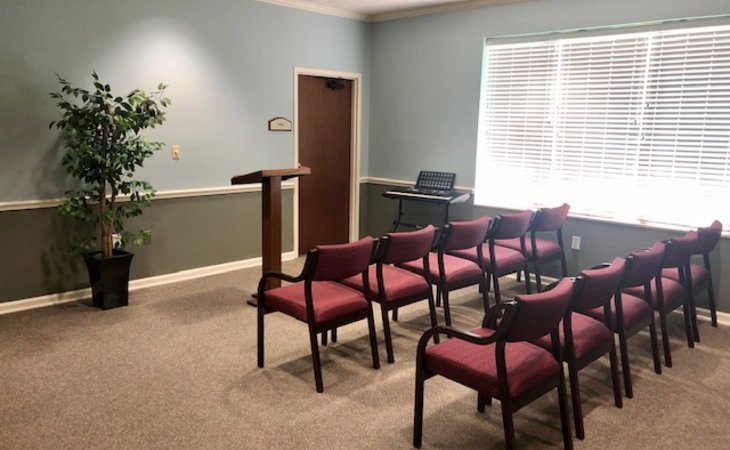 the-gables-at-charlton-place-assisted-living-36022-1430794_5