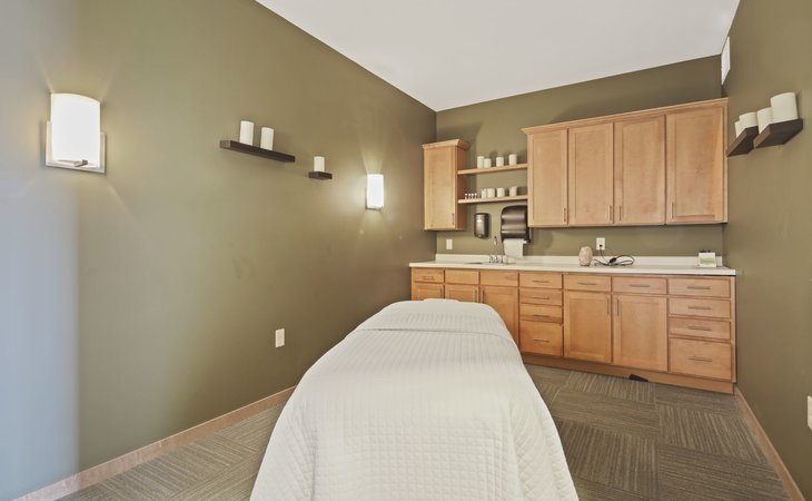 the-waters-of-oakdale-55128-1431357_6