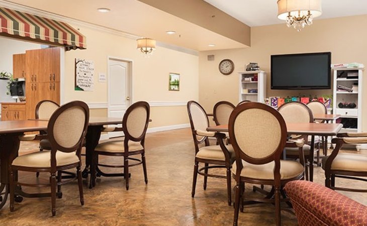 spring-oak-assisted-living-of-berlin-08009-1432024_16