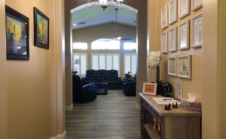 marigold-assisted-living-85048-1432050_1