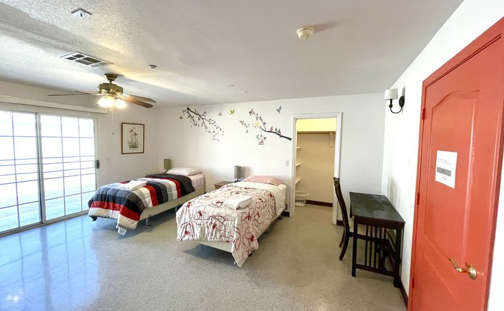 tender-loving-memory-care-assisted-living-home-89031-1432390_8