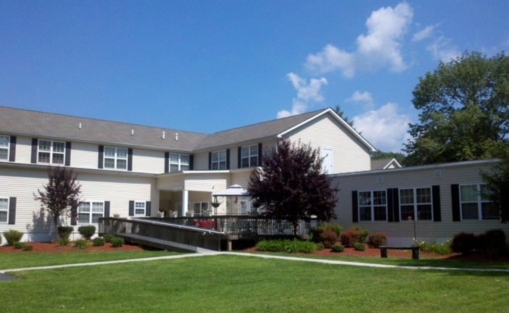 gluco-lodge-personal-care-home-18360-1432409_2