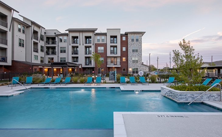 the-luxe-at-cedar-hill-75104-1433778_3
