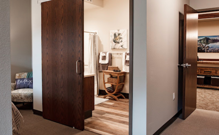 fieldstone-memory-care-of-silverdale-98383-1434475_11