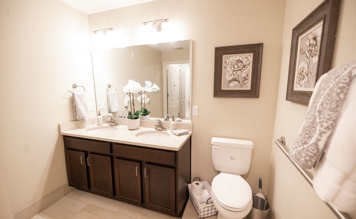 the-madison-senior-living-64145-1434569_3