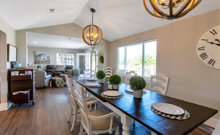 gardens-care-senior-living-quaker-acres-80007-1445645_2