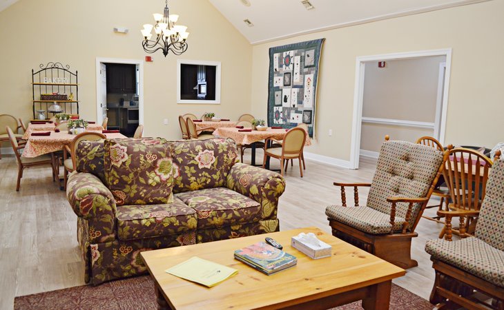 country-cottage-huntsville-35802-1447488_3