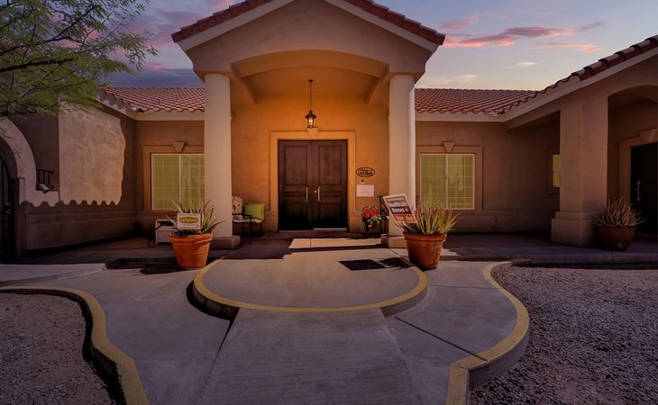 lovin-manor-85266-1448265_15