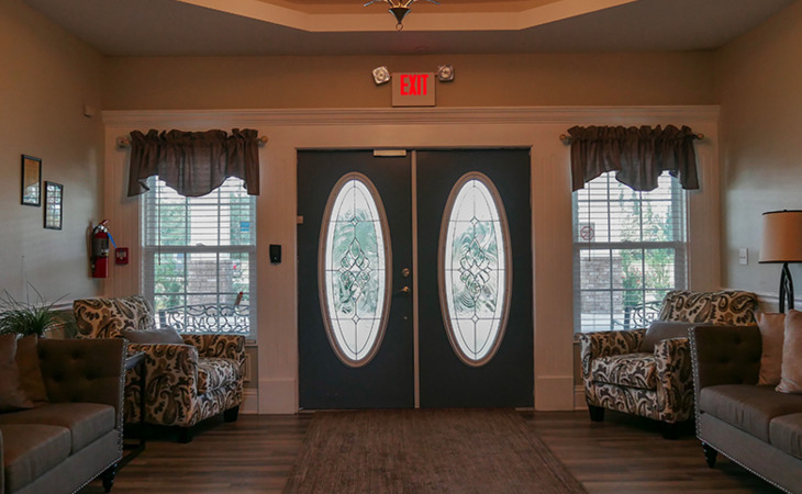 rising-oaks-assisted-living-32064-1448910_2