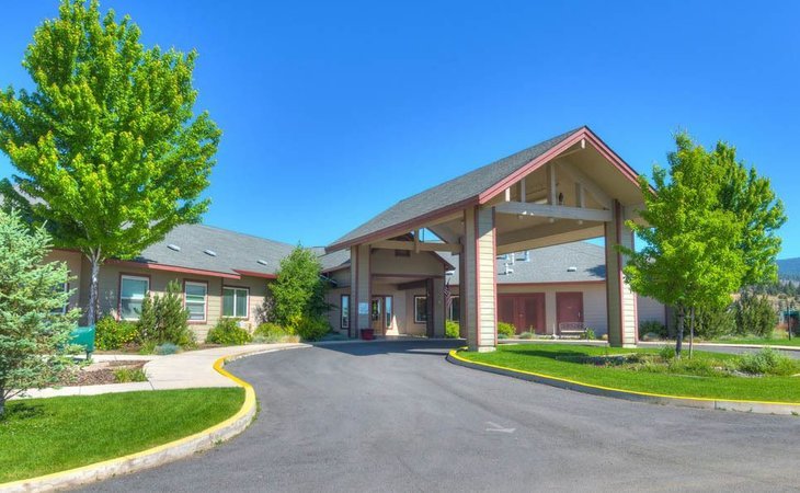 eagle-lake-village-senior-living-community-96130-1450343_1