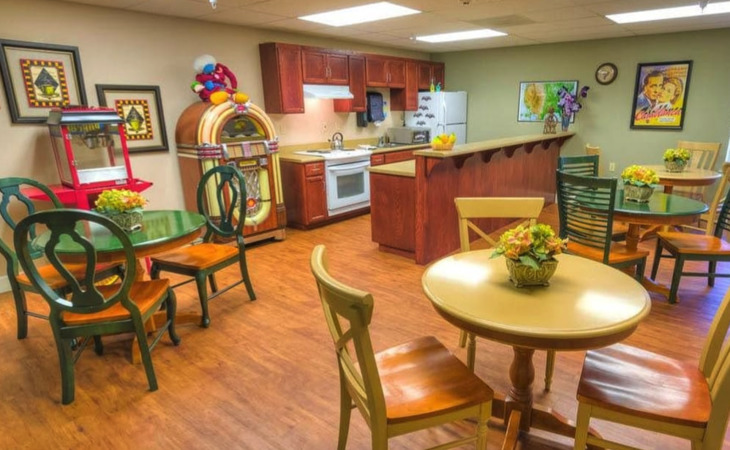 eagle-lake-village-senior-living-community-96130-1450343_7