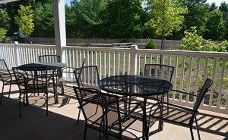 graceland-gardens-08902-1452105_15