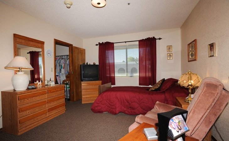 class-act-assisted-living-homes-glencove-85213-17122_3