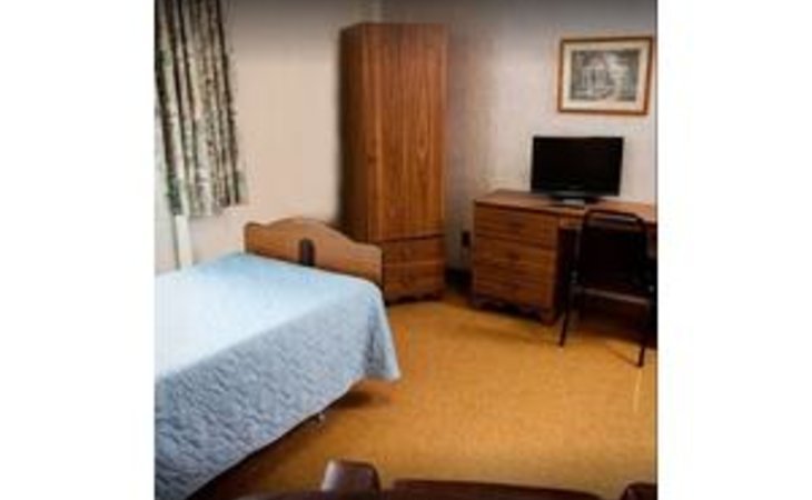 crest-manor-living-and-rehabilitation-center-14450-2360_3