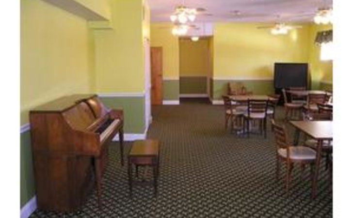 holiday-retirement-home-inc-02838-2808_7