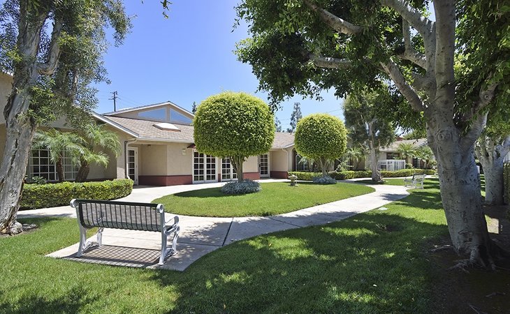 crescent-landing-at-santa-ana-memory-care-92704-28454_3