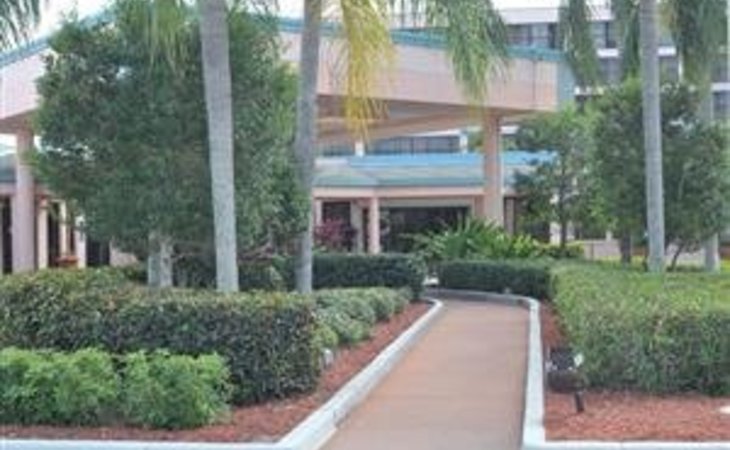 gulf-coast-village-33991-31405_2