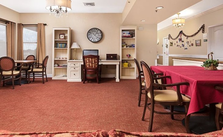 spring-oak-assisted-living-of-berlin-08009-38640_12