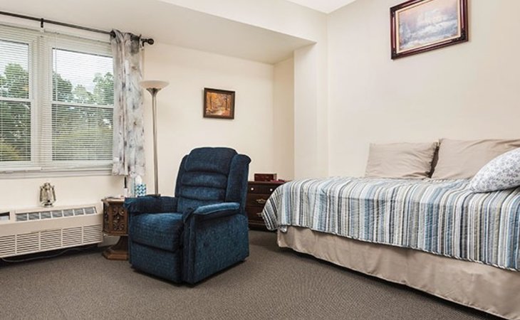 spring-oak-assisted-living-of-berlin-08009-38640_24