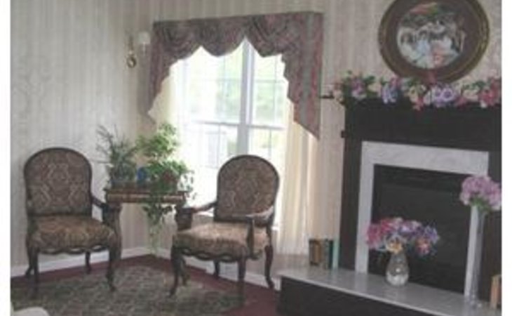 hillcrest-spring-residential-12010-39274_3