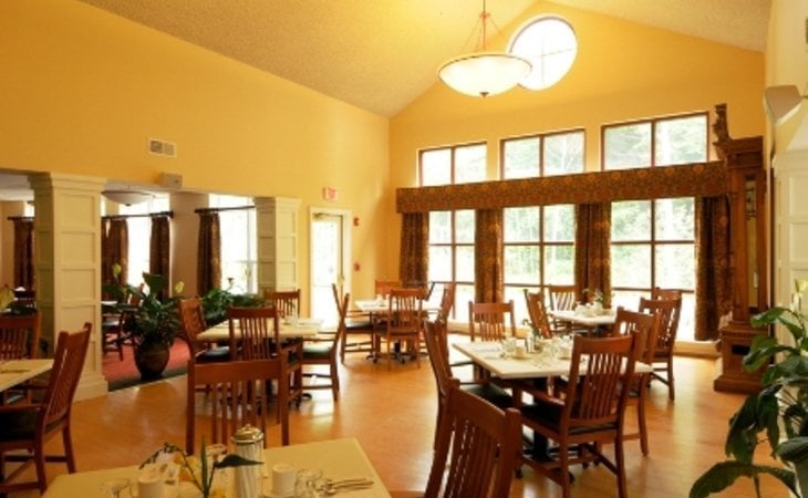 ingersoll-place-assisted-living-12304-39634_2
