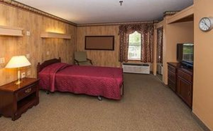 country-club-retirement-center-bellaire-43906-39742_6