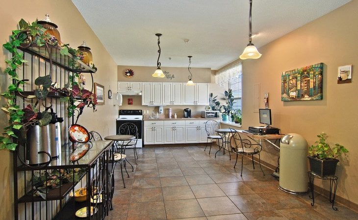 ontario-estates-senior-living-44906-39988_5