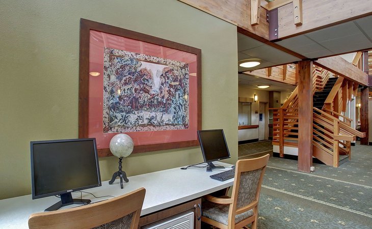 prestige-senior-living-beaverton-hills-97005-40343_5