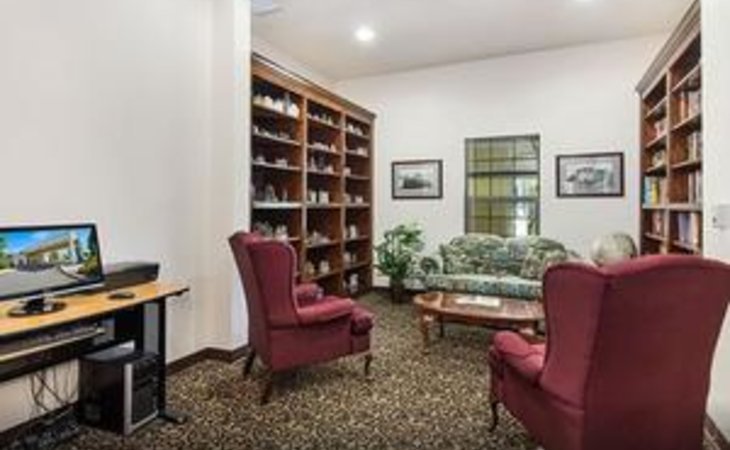 inland-point-retirement-community-97459-40548_17