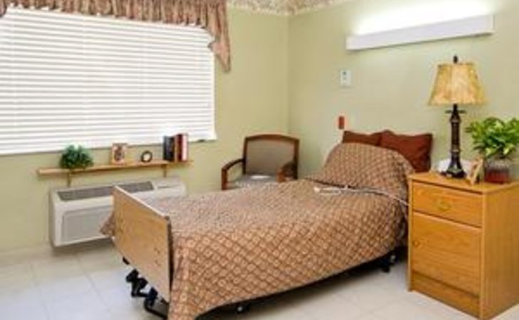 life-care-center-of-pueblo-81005-4057_14