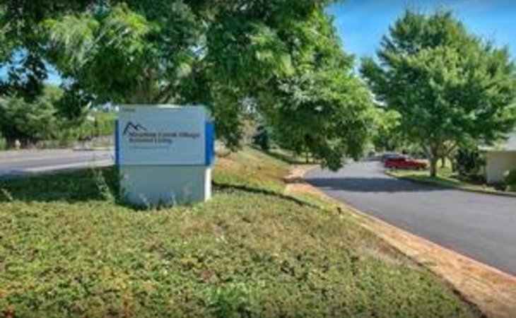 meadow-creek-village-assisted-living-97302-40660_3