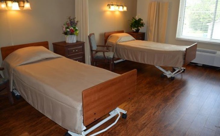 lowell-healthcare-46356-4100_5