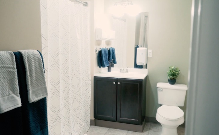 paramount-senior-living-at-south-hills-15236-41761_4