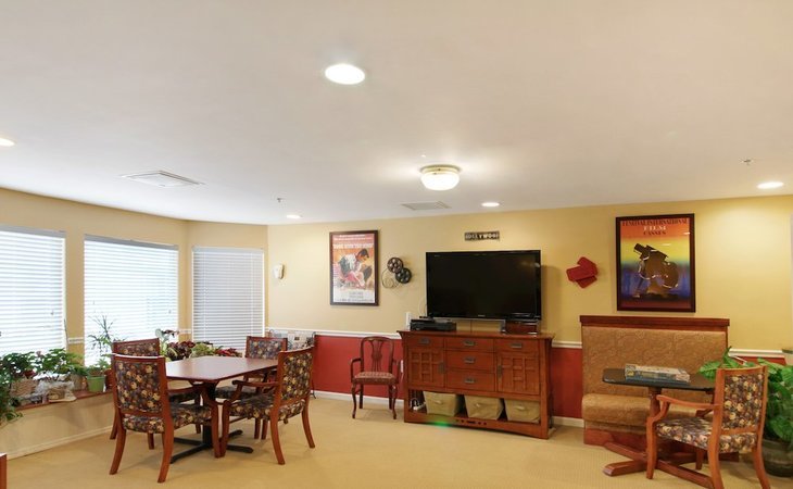 american-house-hamilton-place-37421-42519_3