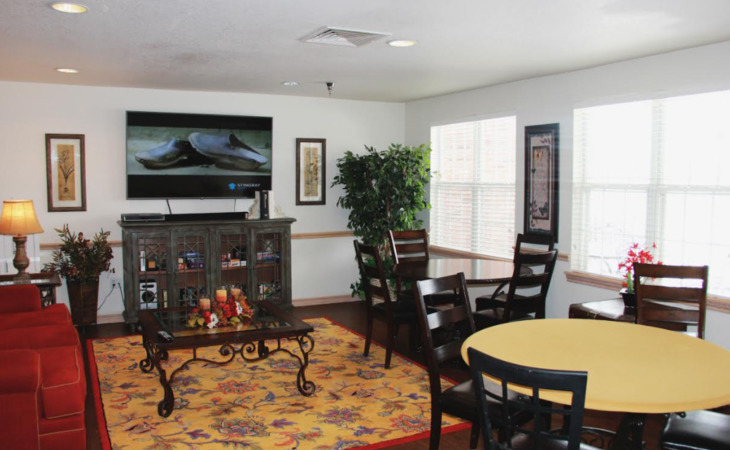 hudson-house-living-79015-42983_2