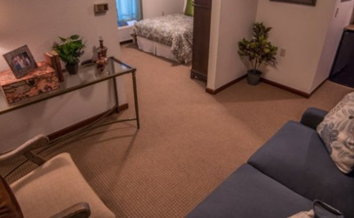 deer-creek-senior-living-75115-43160_5