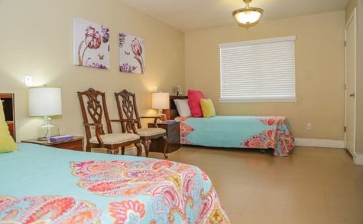 nixon-assisted-living-of-houston-77016-43454_4
